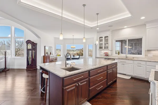 $1,199,900 | 6249 Amethyst Drive, Waunakee, WI 53597