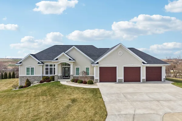 $1,199,900 | 6249 Amethyst Drive, Waunakee, WI 53597