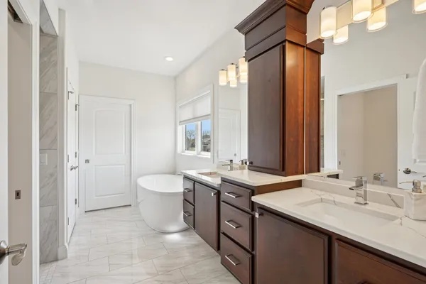 $1,199,900 | 6249 Amethyst Drive, Waunakee, WI 53597