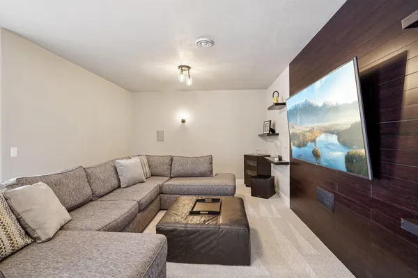 $1,199,900 | 6249 Amethyst Drive, Waunakee, WI 53597