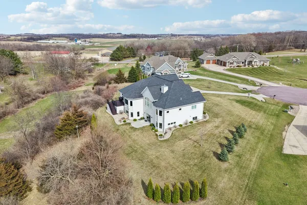 $1,199,900 | 6249 Amethyst Drive, Waunakee, WI 53597
