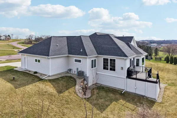 $1,199,900 | 6249 Amethyst Drive, Waunakee, WI 53597