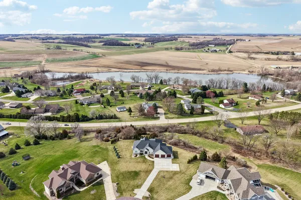 $1,199,900 | 6249 Amethyst Drive, Waunakee, WI 53597