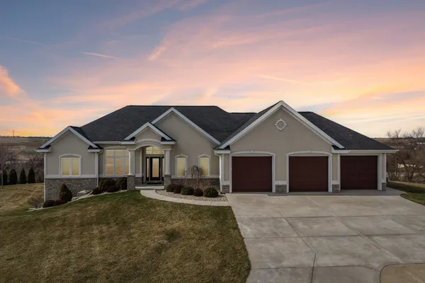 $1,199,900 | 6249 Amethyst Drive, Waunakee, WI 53597