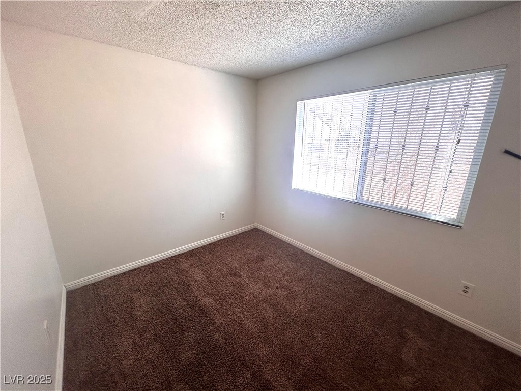 6979 Issac Avenue, Unit 1 Las Vegas, NV 89156 - Photo 5 of 8