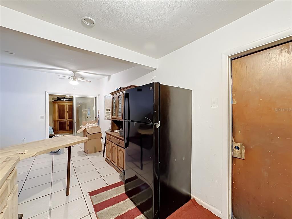 202 North 39th Street Fort Pierce, FL 34947 - Photo 10 of 45