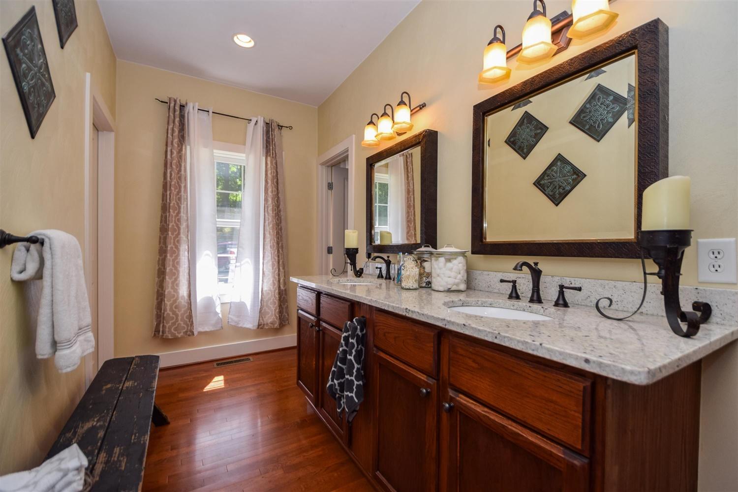 7508 Mt Chestnut Road Roanoke, VA 24018 - Photo 12 of 36 12-7508 Mount Chestnut-12