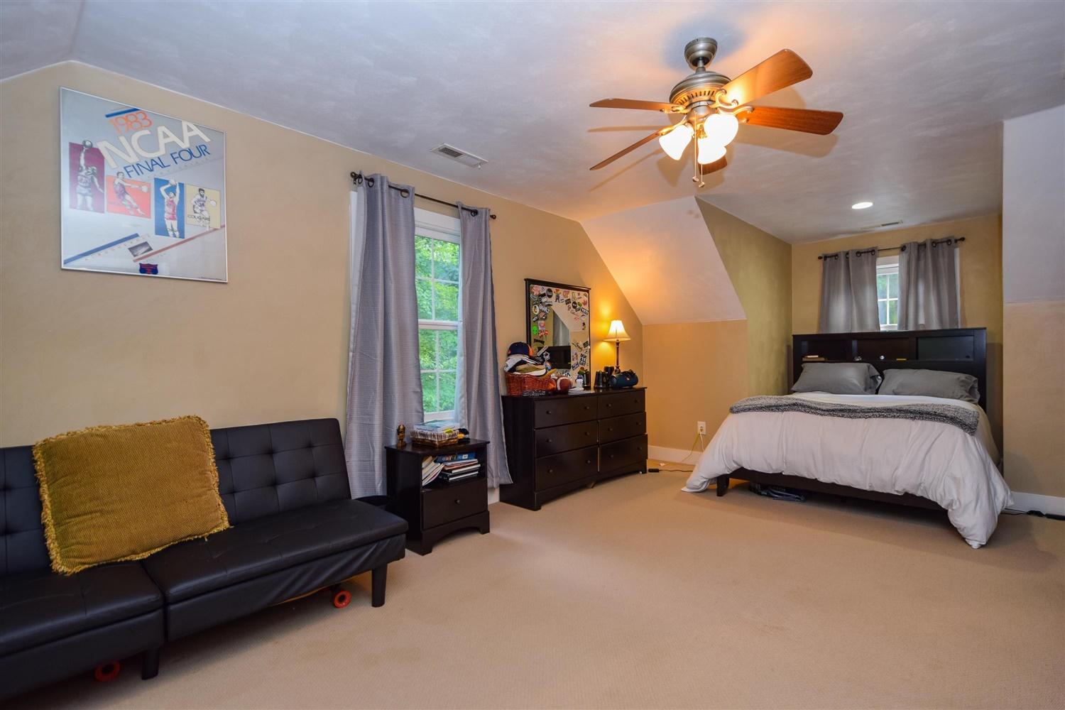 7508 Mt Chestnut Road Roanoke, VA 24018 - Photo 13 of 36 13-7508 Mount Chestnut-13