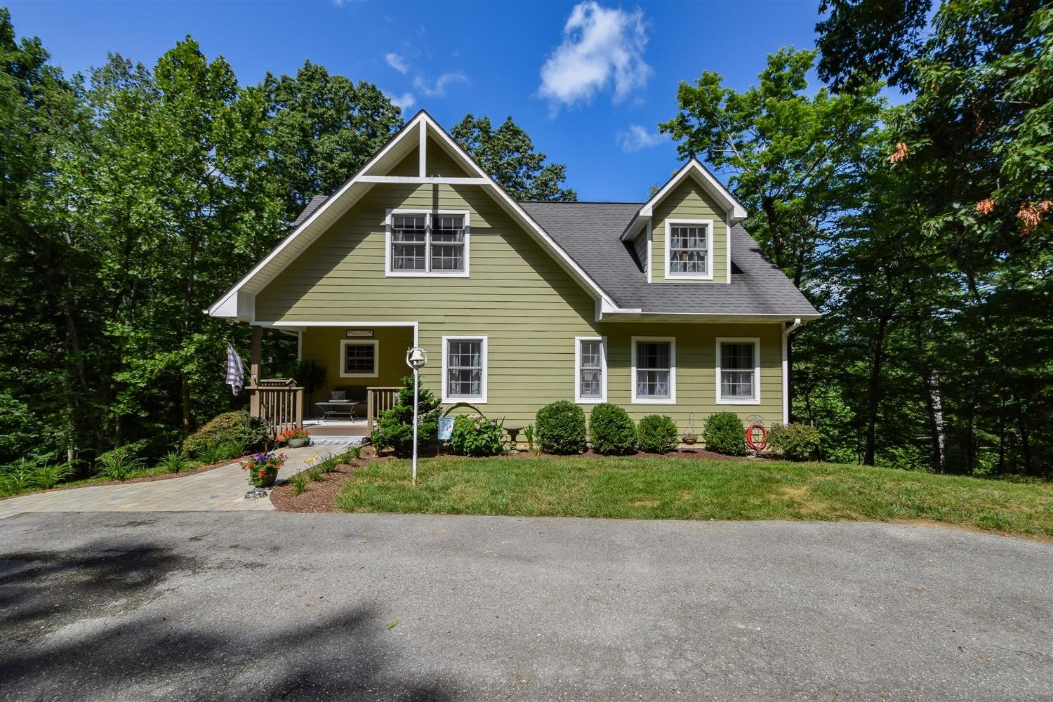 7508 Mt Chestnut Road Roanoke, VA 24018 - Photo 22 of 36 22-7508 Mount Chestnut-22