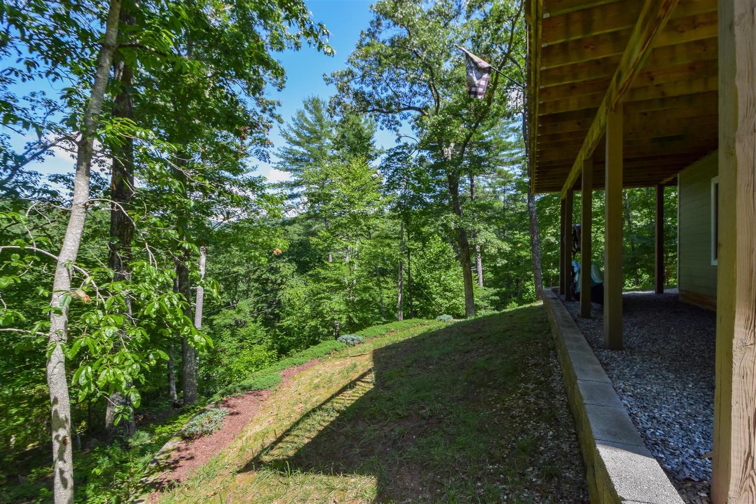 7508 Mt Chestnut Road Roanoke, VA 24018 - Photo 32 of 36 32-7508 Mount Chestnut-33