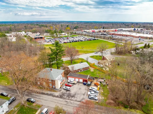 $589,999 | 3290 Balltown Road, Schenectady, NY 12304
