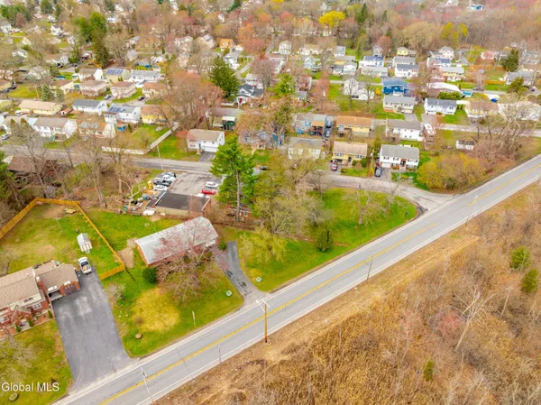$589,999 | 3290 Balltown Road, Schenectady, NY 12304