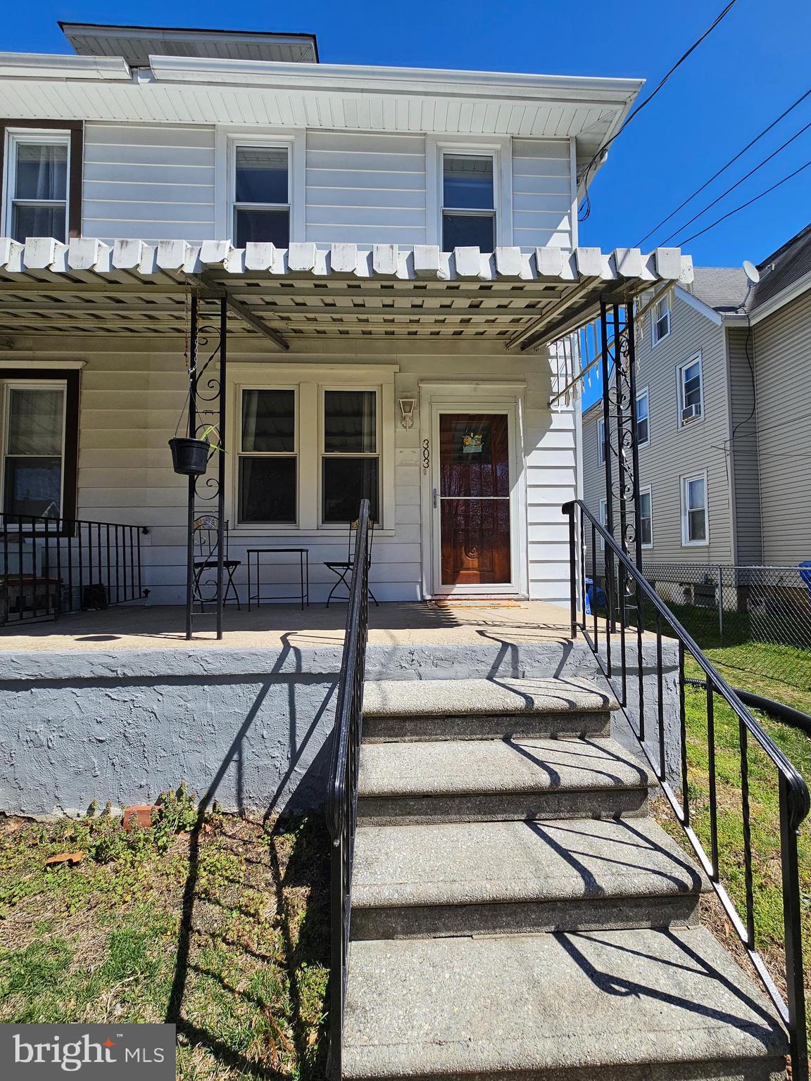 303 Delaware Avenue Riverside, NJ 08075 - Photo 4 of 30 a front view of house with deck
