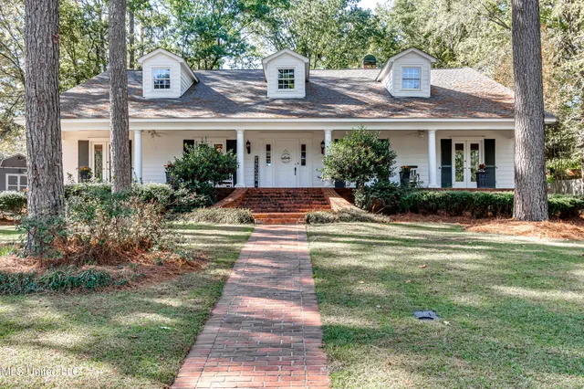 $424,900 | 539 Dixton Drive, Brandon, MS 39047