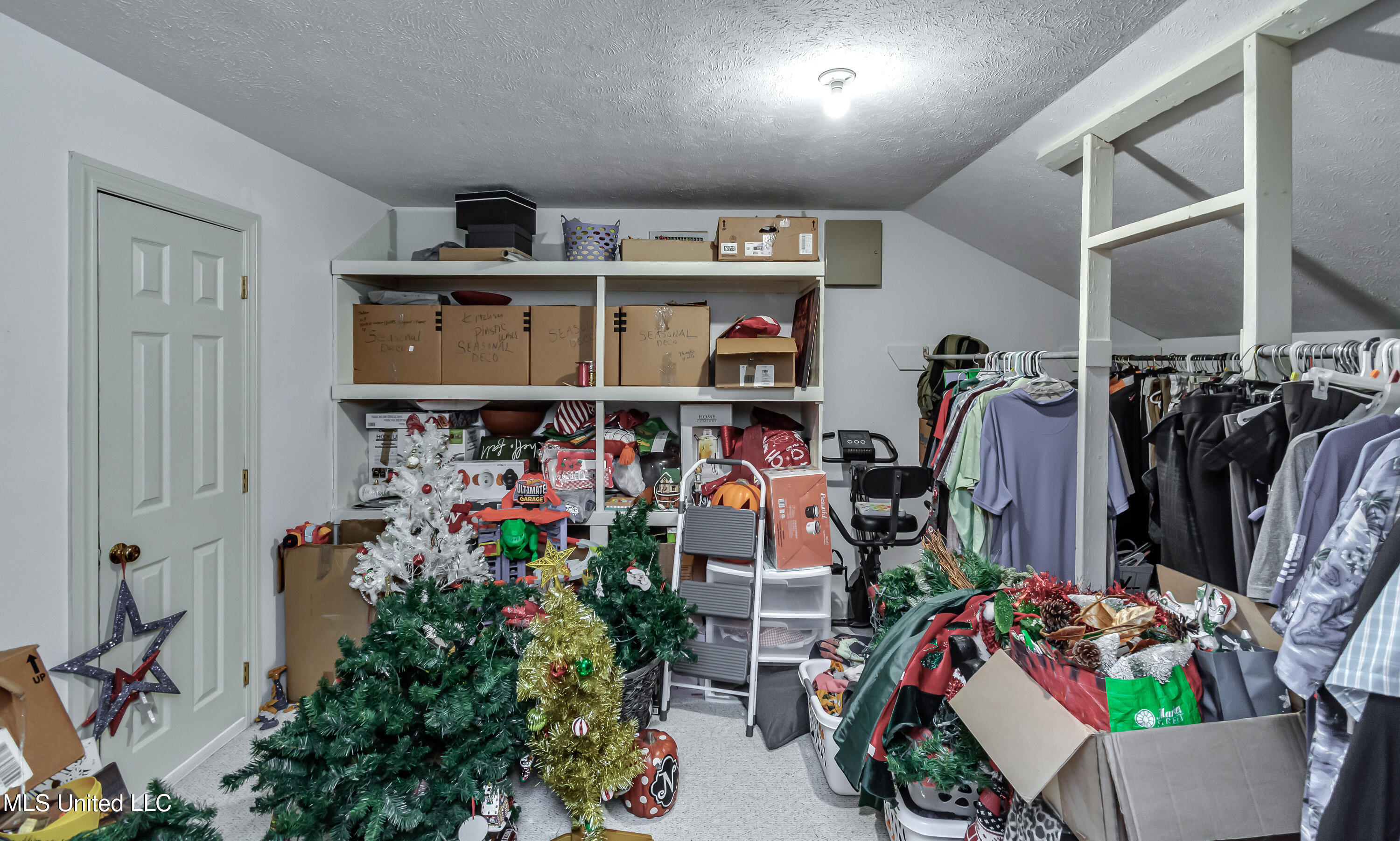 539 Dixton Drive Brandon, MS 39047 - Photo 75 of 92 539 Dixton Dr-85