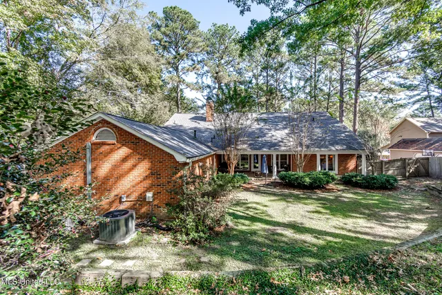 $420,000 | 539 Dixton Drive, Brandon, MS 39047