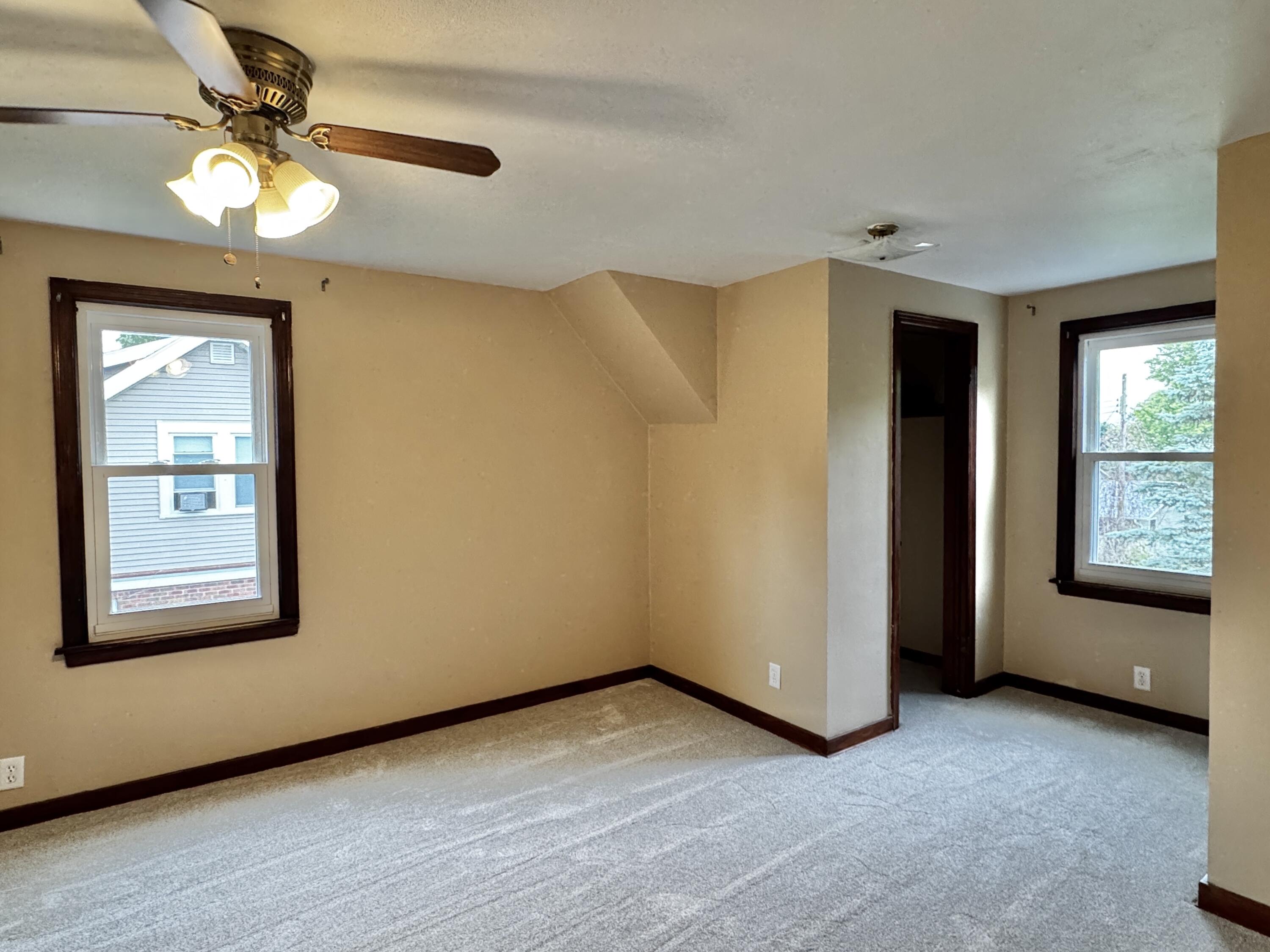 536 West Racine Street Jefferson, WI 53549 - Photo 14 of 18 Bedroom 3