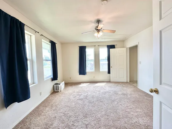 $199,000 | 521 North Ramsey Street, Tekoa, WA 99033
