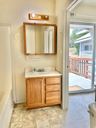 $199,000 | 521 North Ramsey Street, Tekoa, WA 99033