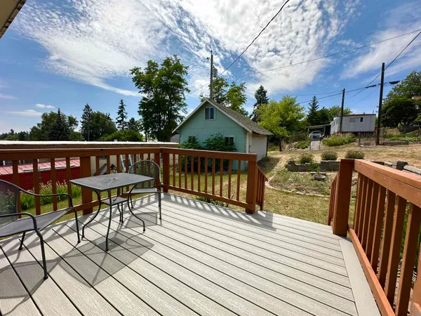 $199,000 | 521 North Ramsey Street, Tekoa, WA 99033