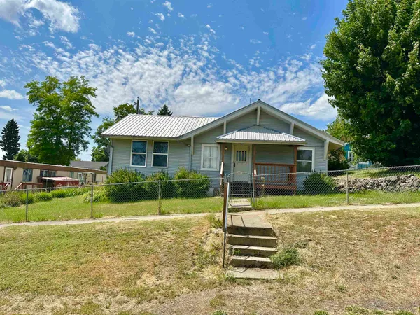 $199,000 | 521 North Ramsey Street, Tekoa, WA 99033