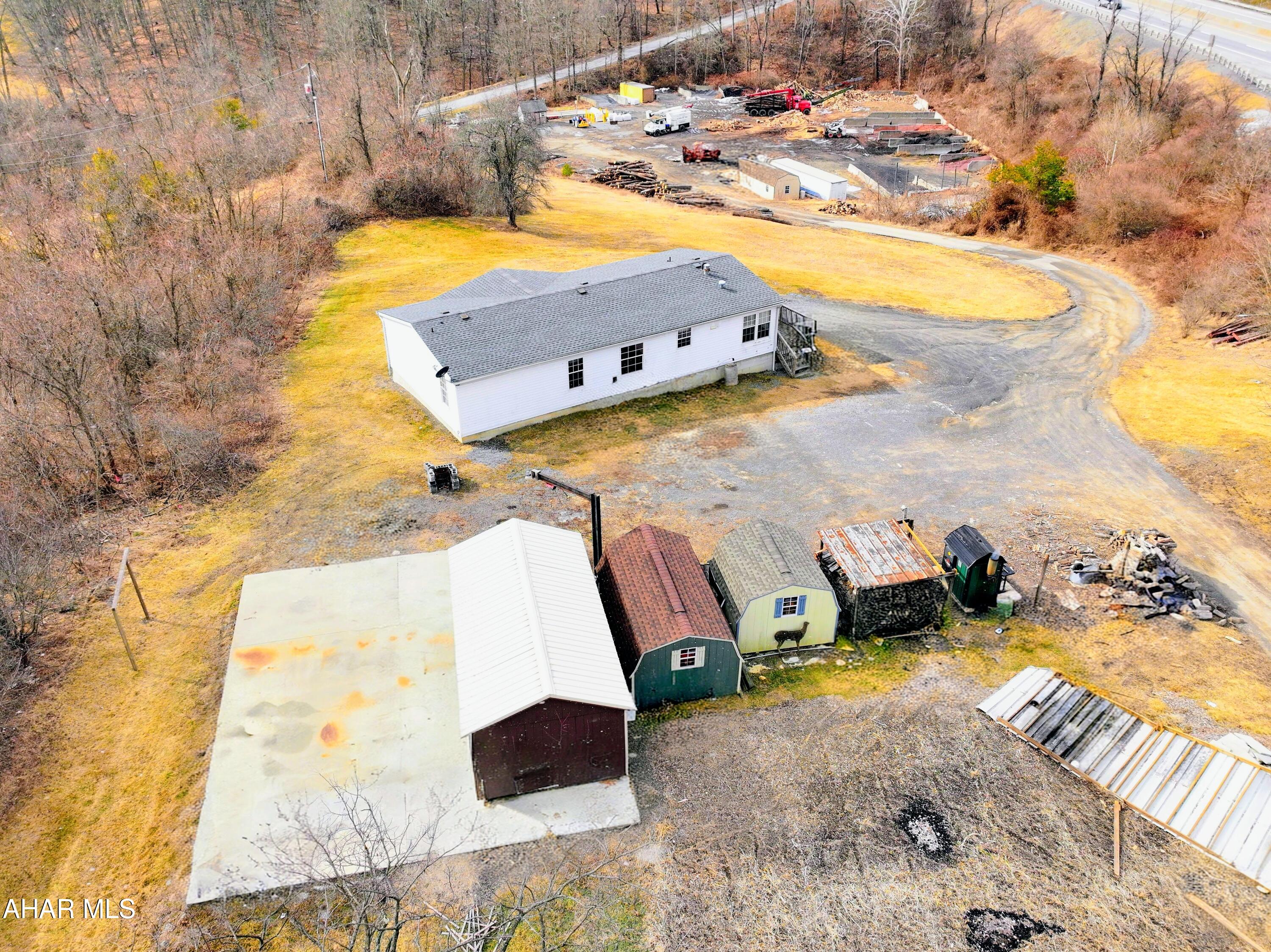 595 O'Brien Road Manns Choice, PA 15550 - Photo 42 of 45