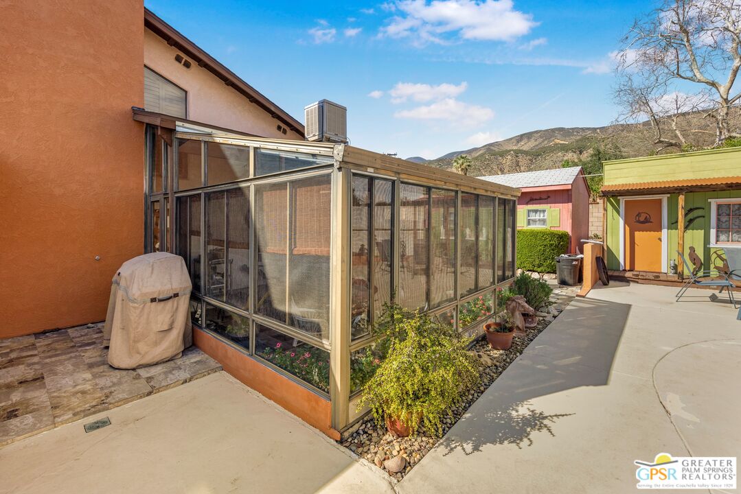 5495 Bartlett Drive San Bernardino, CA 92407 - Photo 38 of 55