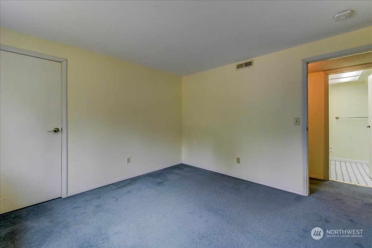 10451 Northeast 204th Place Bothell, WA 98011 - Photo 32 of 40 a view of room