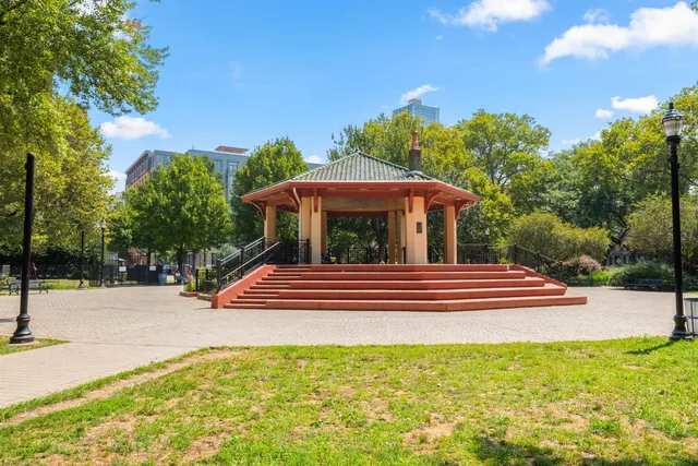 $1,250,000 | 48-50 West Hamilton Place, Unit 3, Jersey City, NJ 07302