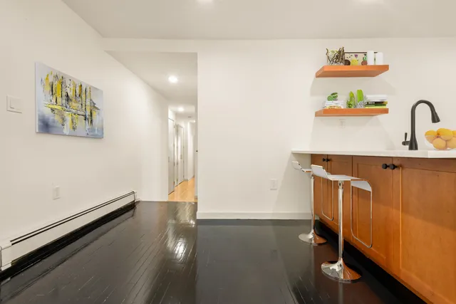 $1,250,000 | 48-50 West Hamilton Place, Unit 3, Jersey City, NJ 07302