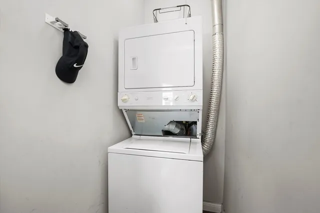 $364,000 | 1611 St Charles Road, Maywood, IL 60153