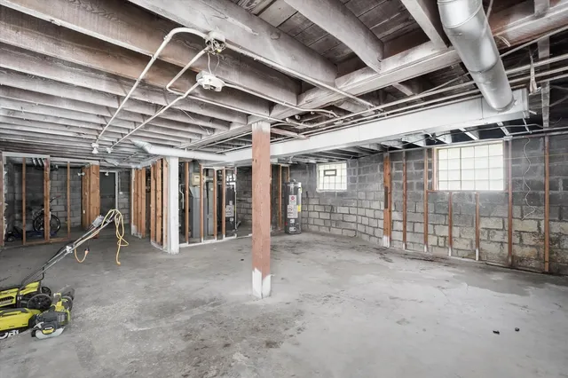 $364,000 | 1611 St Charles Road, Maywood, IL 60153