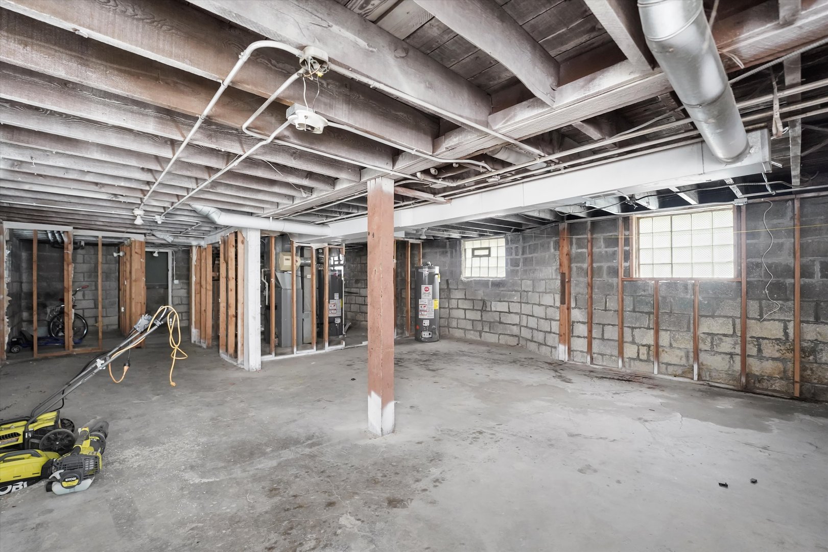 1611 St Charles Road Maywood, IL 60153 - Photo 23 of 30