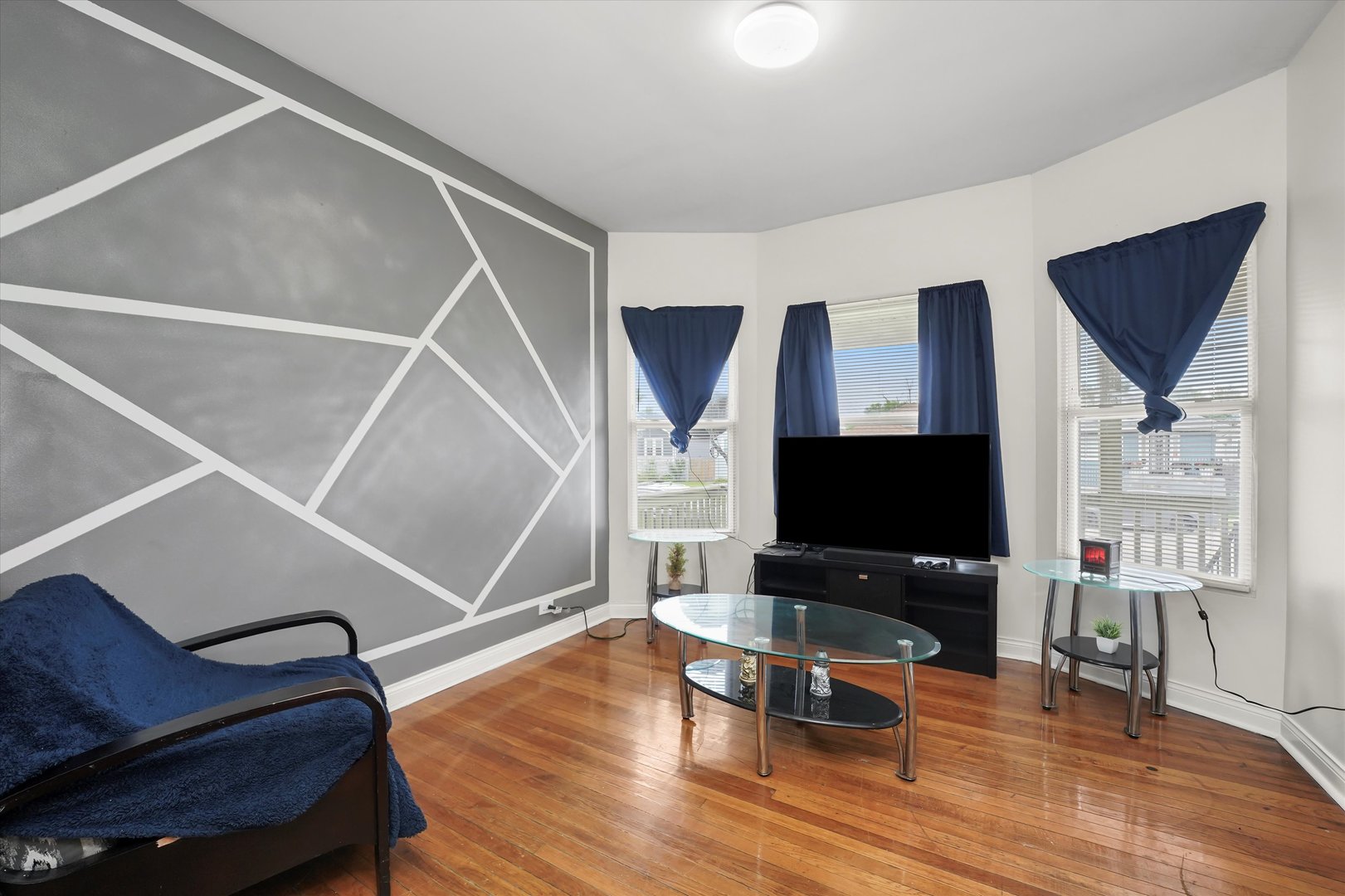 1611 St Charles Road Maywood, IL 60153 - Photo 3 of 30