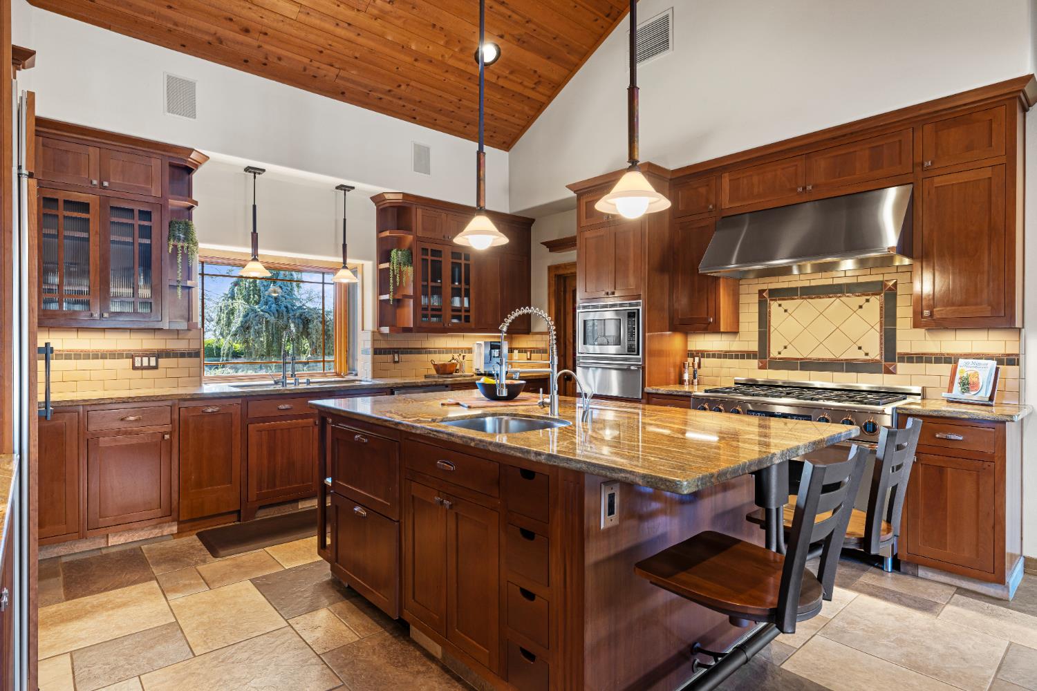 5630 Grazing Hill Road Shingle Springs, CA 95682 - Photo 44 of 86