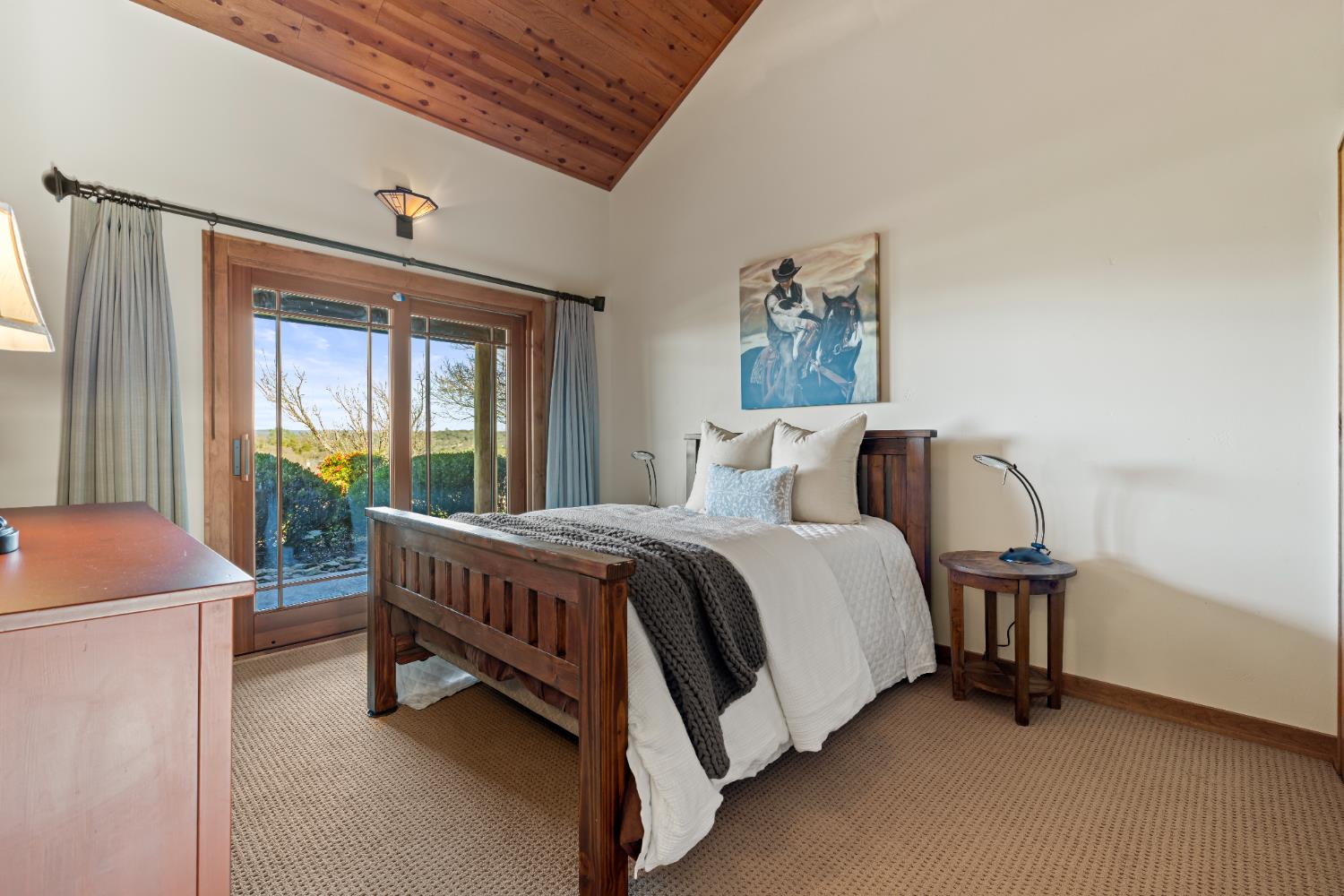 5630 Grazing Hill Road Shingle Springs, CA 95682 - Photo 52 of 86 a bed sitting in a bedroom next to a window