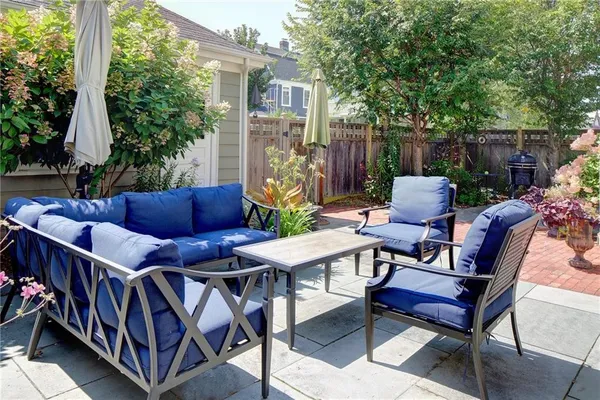 $25,000 | 27 Cranston Avenue, Newport, RI 02840
