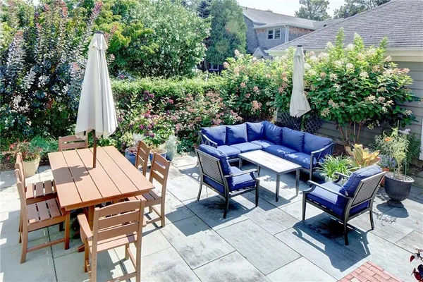 $25,000 | 27 Cranston Avenue, Newport, RI 02840