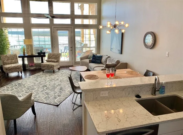 $370,000 | 2918 Ranch Road 620 North, Unit L176, Austin, TX 78734