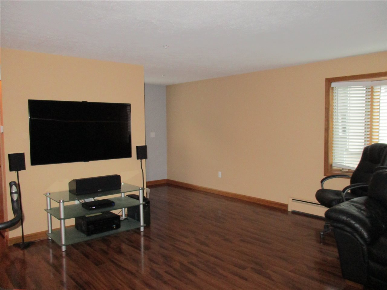 628 Hackett Hill Road, Unit A001 Manchester, NH 03102 - Photo 17 of 33