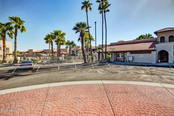 $250,000 | 5757 West Eugie Avenue, Unit 1027, Glendale, AZ 85304