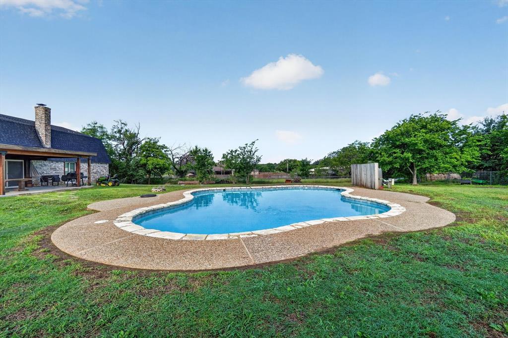 4041 Burleson Retta Road Burleson, TX 76028 - Photo 2 of 38