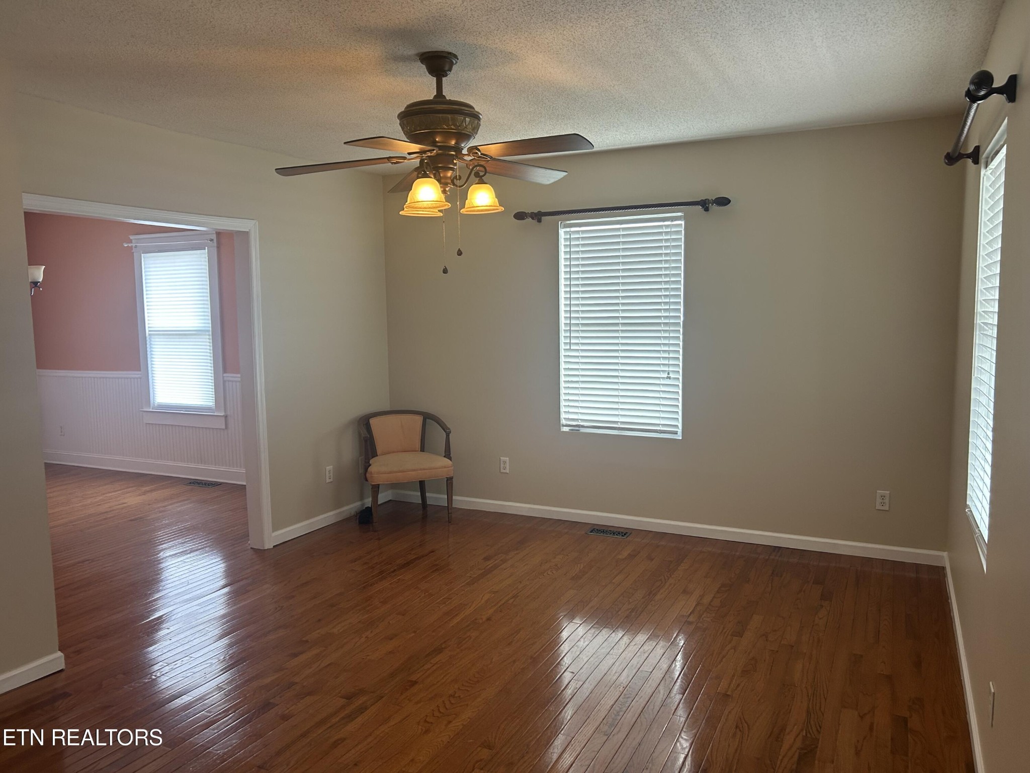 334 West Lincoln Road Alcoa, TN 37701 - Photo 5 of 26 Gallery Image 5