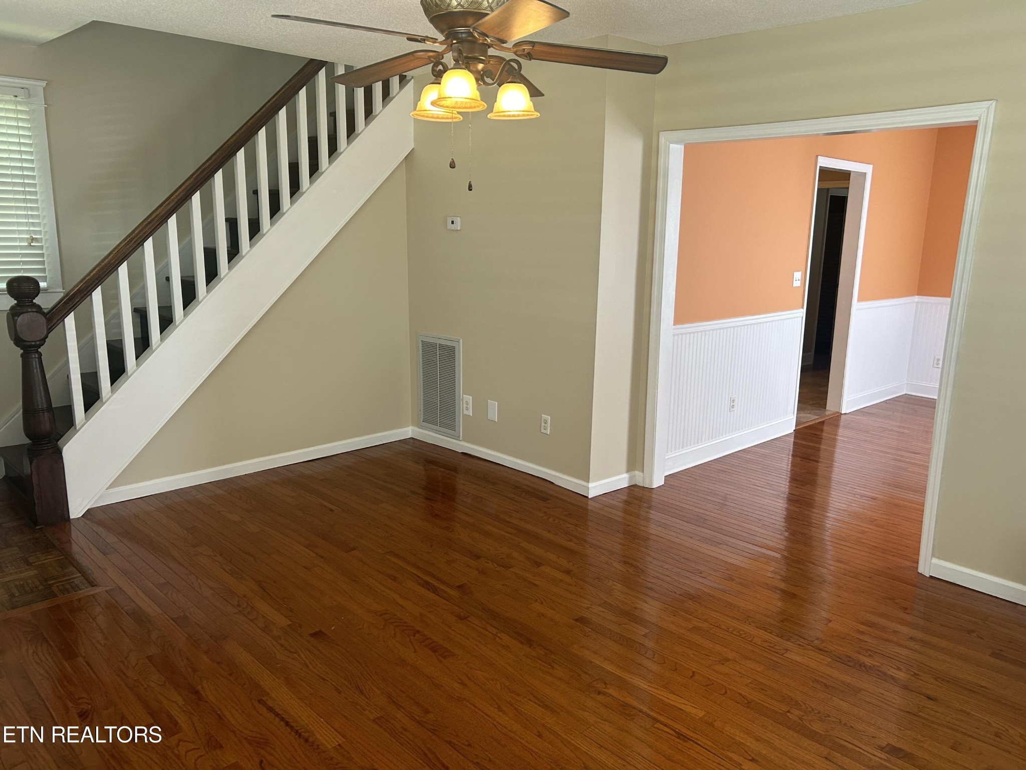 334 West Lincoln Road Alcoa, TN 37701 - Photo 6 of 26 Gallery Image 6
