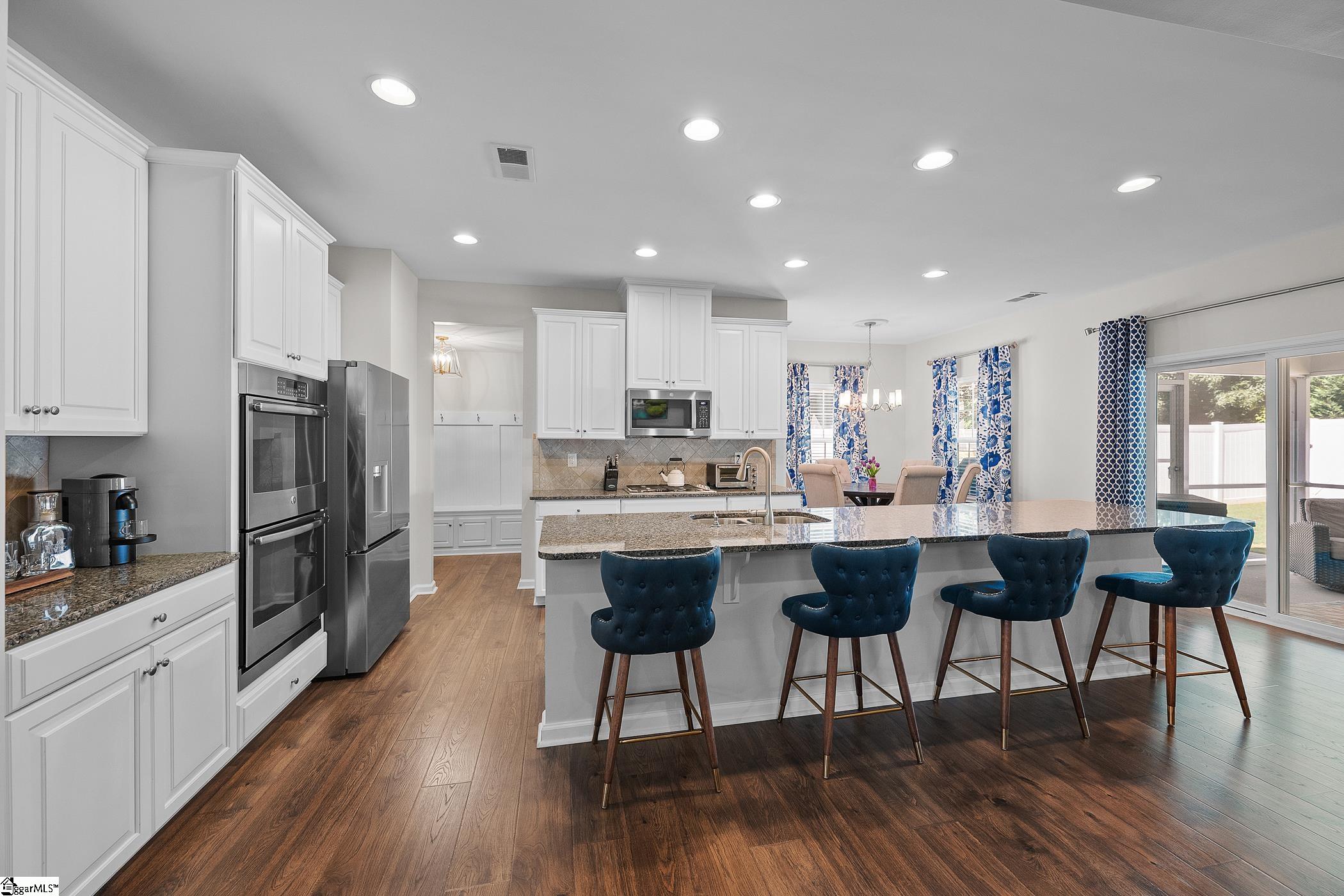 113 Waters Run Lane Simpsonville, SC 29681 - Photo 11 of 35