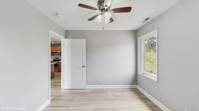 $219,000 | 3447 Ridgeland Avenue, Unit 301, Berwyn, IL 60402