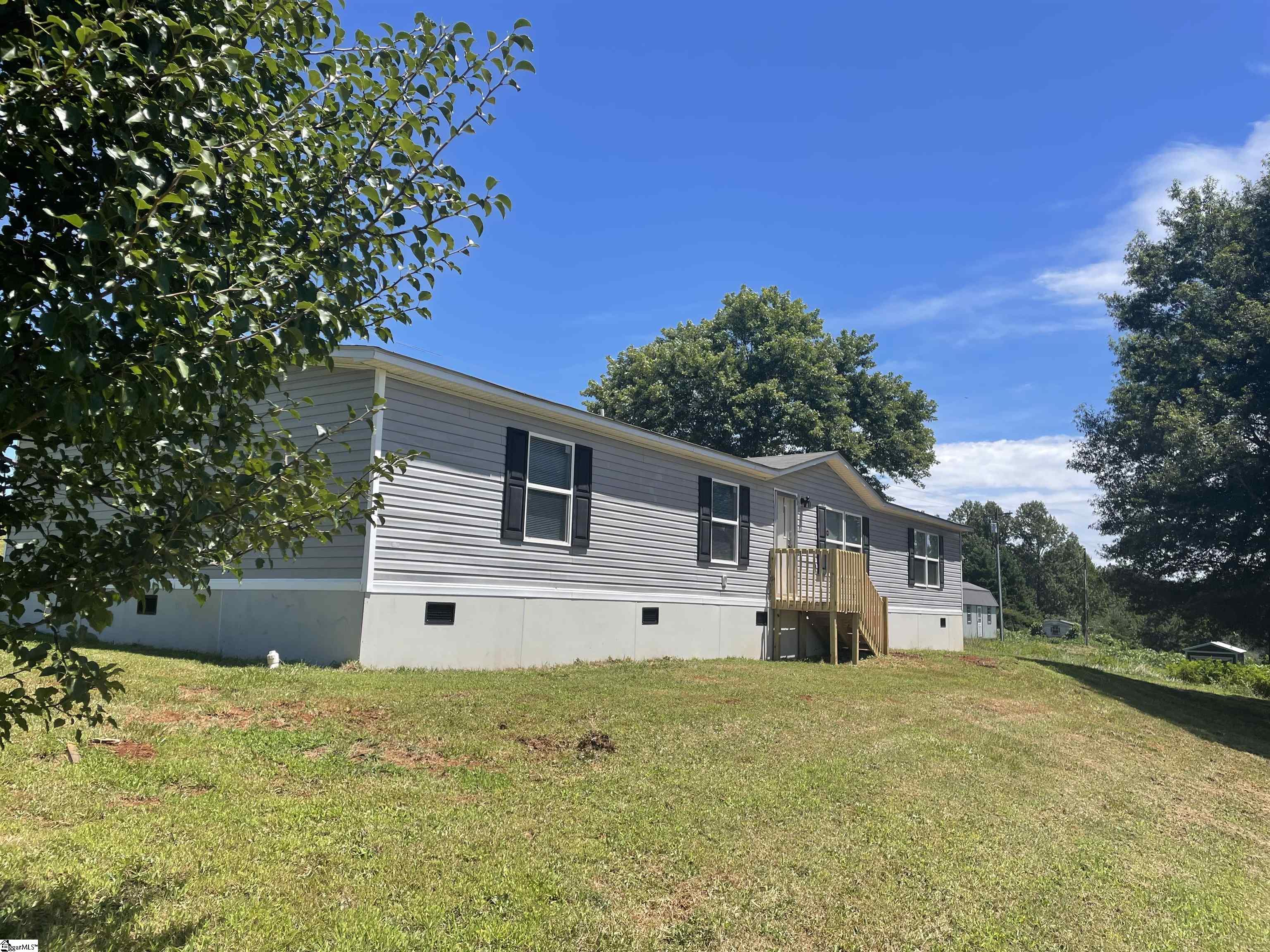 751 Shiloh Church Road Wellford, SC 29385 - Photo 1 of 20 Gallery Image 1