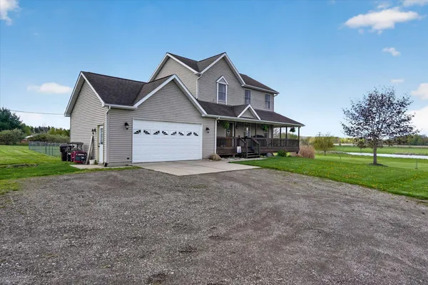 $425,000 | 4810 West Colby Road, Perry, MI 48872