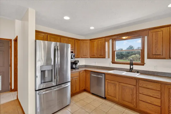 $425,000 | 4810 West Colby Road, Perry, MI 48872