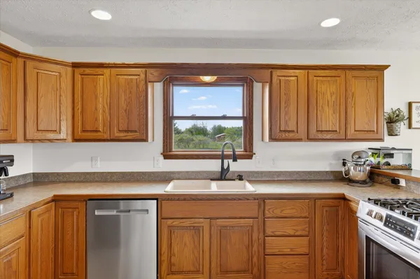 $425,000 | 4810 West Colby Road, Perry, MI 48872